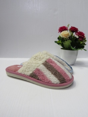 Kapcie damskie ocieplane (36-41) FT-11 MIX