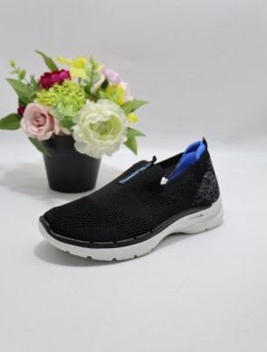 Buty sportowe damskie na płaskim (36-41) XG-01 BLACK