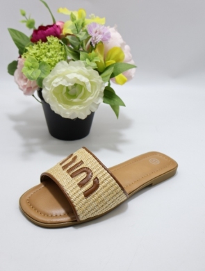 Klapki damskie na płaskim (36-41) CL-33 KHAKI