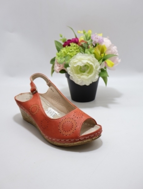 Klapki damskie na koturnie (36-41) C9919-6 RED