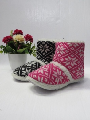 Kapcie damskie ocieplane (37-41) BG02 MIX
