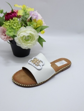 Klapki damskie na płaskim (36-41) SA-145 WHITE
