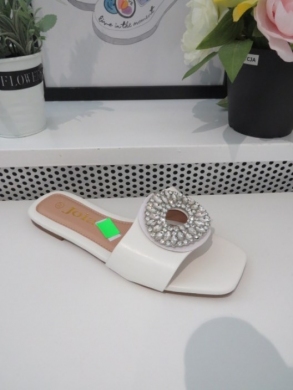 Klapki damskie na płaskim (36-41) W81 WHITE