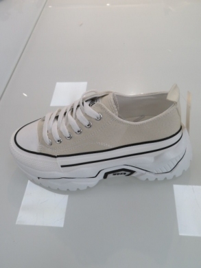 Trampki Damskie na koturnie (36-41) DML933-8