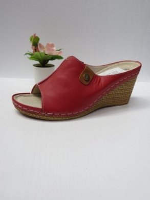 Klapki damskie na koturnie (36-41) 7AA223 RED