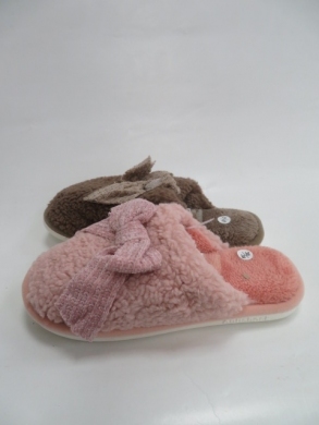 Kapcie damskie ocieplane (36-41) H94220 MIX