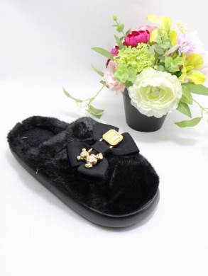 Kapcie damskie ocieplane (36-41) SP52-1 BLACK