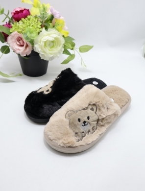 Kapcie damskie ocieplane (36-41) F86-167 MIX