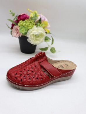 Klapki damskie na koturnie (36-41) 6928-7 RED