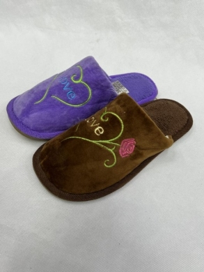 Kapcie damskie (36-41) K-62 MIX