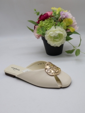 Klapki damskie na płaskim (36-41) P1525 OFFWHITE