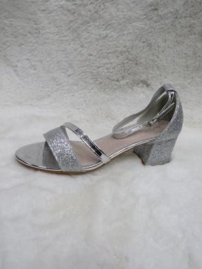 Sandały damskie na obcasie (36-41) LE-544 SILVER