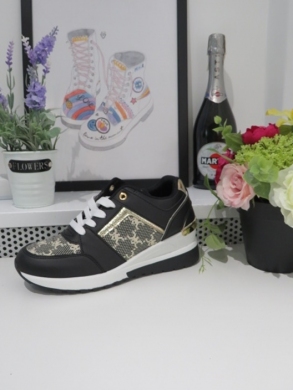 Buty sportowe damskie na płaskim (36-41) 8906 BLACK