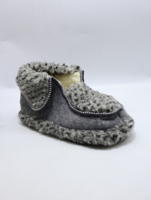 Kapcie damskie ocieplane (36-46) A10 GREY
