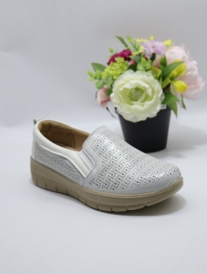 Półbuty damskie na płaskim (36-41) 28512 WHITE