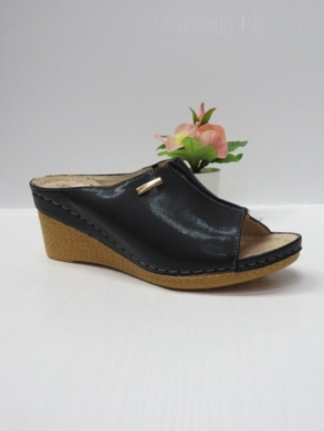 Klapki damskie na koturnie (36-41) 7AA222 BLACK