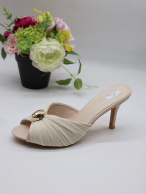 Klapki damskie na szpilce (36-41) BE-772 BEIGE