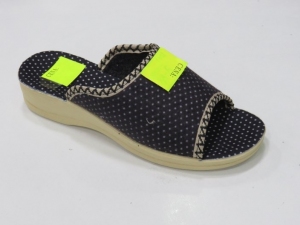 Kapcie damskie (36-41) AA-5