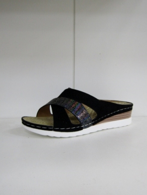 Klapki damskie na koturnie (36-41) N22-1061 BLACK