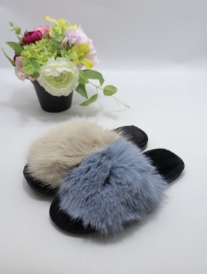 Kapcie damskie ocieplane (36-41) FY-26 MIX