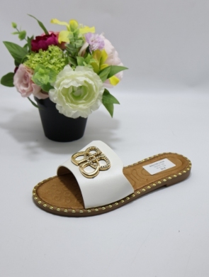 Klapki damskie na płaskim (36-41) DM100 WHITE