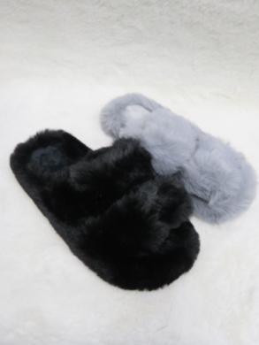 Kapcie damskie ocieplane (36-41) 705 MIX