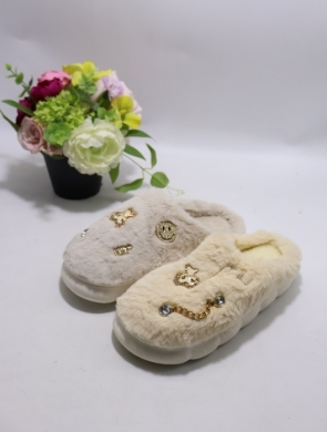 Kapcie damskie ocieplane (36-41) 2420 MIX