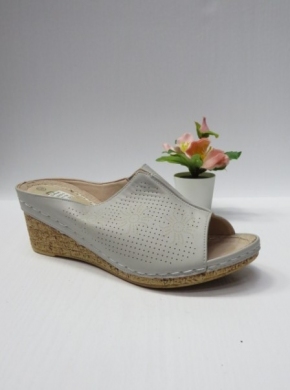 Klapki damskie na koturnie (36-41) C9909-3