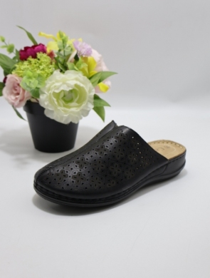 Klapki damskie na koturnie (37-42) 22T41-1 BLACK