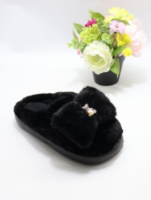Kapcie damskie ocieplane (36-41) SP53-1 BLACK