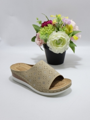 Klapki damskie na koturnie (36-41) YL 191 BEIGE