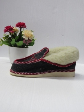 Kapcie damskie ocieplane (37-42) A5 BLACK/RED