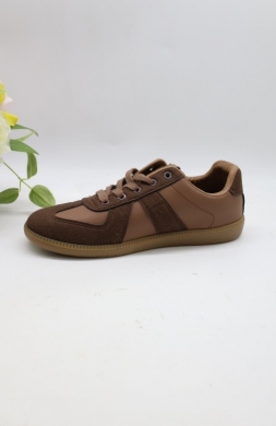 Halówki młodzieżowe (36-41) 81215-5 BROWN