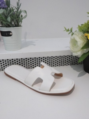 Klapki damskie na płaskim (36-41) B2101 WHITE