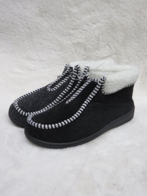Kapcie damskie ocieplane (37-42) Y02-1 MIX