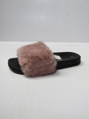 Klapki damskie z futerkiem (36-41) DT5-B18 PINK/BLACK