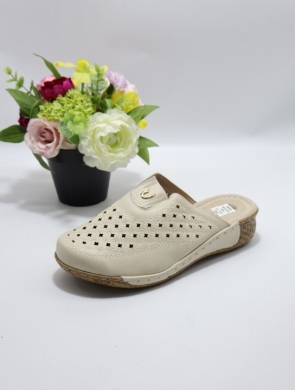 Klapki damskie na koturnie (39-43) DJ6-10 BEIGE