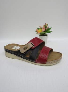 Klapki damskie na koturnie (36-41) KH1105 BLACK/RED
