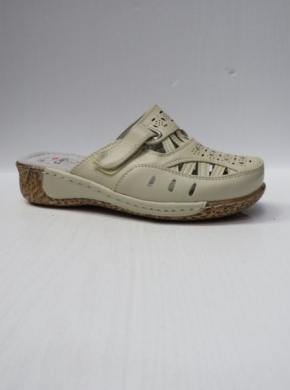 Klapki damskie na koturnie (36-42) B25-5 BEIGE