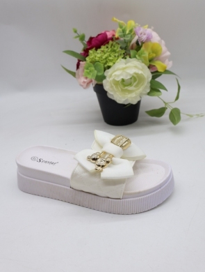 Klapki damskie na płaskim (36-41) BG146 WHITE