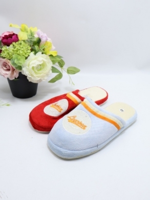 Kapcie damskie ocieplane (36-41) F89408 MIX