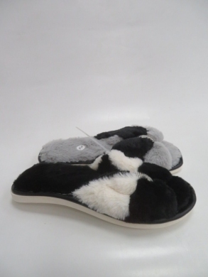 Kapcie damskie ocieplane (36-41) F8-18 MIX