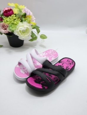 Basenówki damskie (36-41) T067 MIX