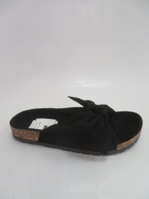 Klapki damskie na płaskim  (36-41) J38 BLACK