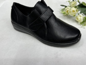 Półbuty damskie na koturnie (39-43) DTA1-3 BLACK