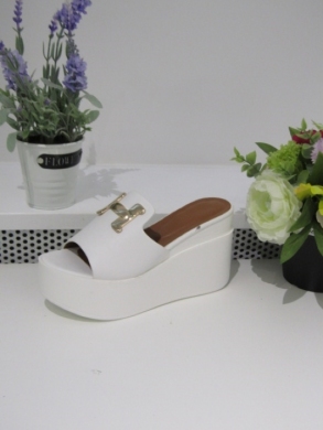 Klapki damskie na koturnie (36-41) FD005 WHITE