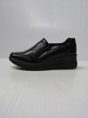 Półbuty damskie na koturnie (36-41) J-213 BLACK