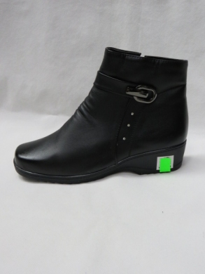 Botki damskie ocieplane na koturnie (39-43) C02 BLACK