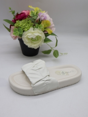 Klapki damskie na płaskim (36-41) TC1518 WHITE