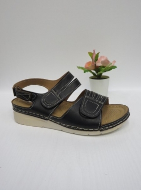 Sandały damskie na koturnie (36-41) KH1102 BLACK